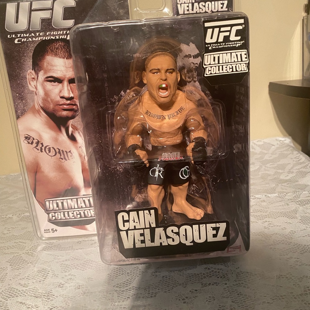 UFC Champion Cain Velasquez Ultimate Collection Sealed/New Rare